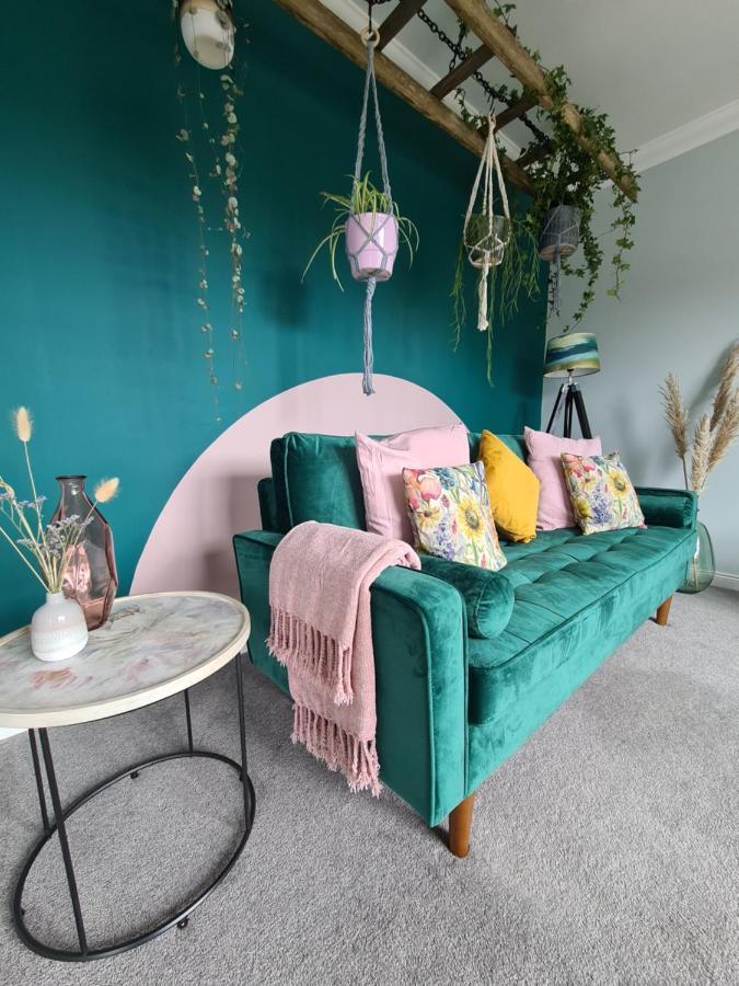 Eden Apartment, Oban Bagian luar foto